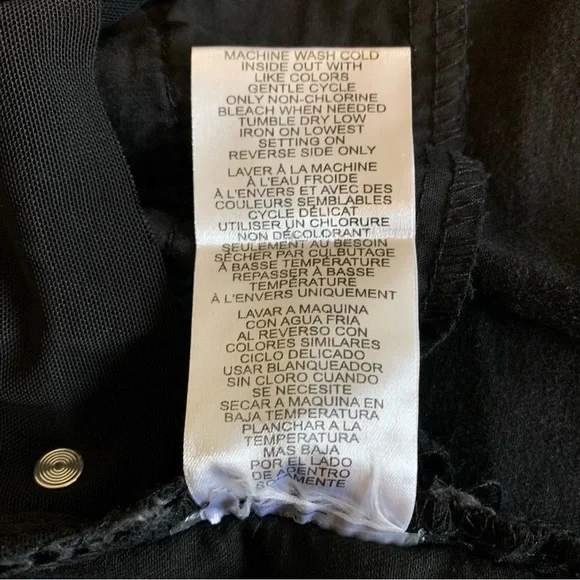 WIT & WISDOM 'Ab'Solution Roll Cuff Denim Shorts in Black Size 14 - Picture 8 of 15